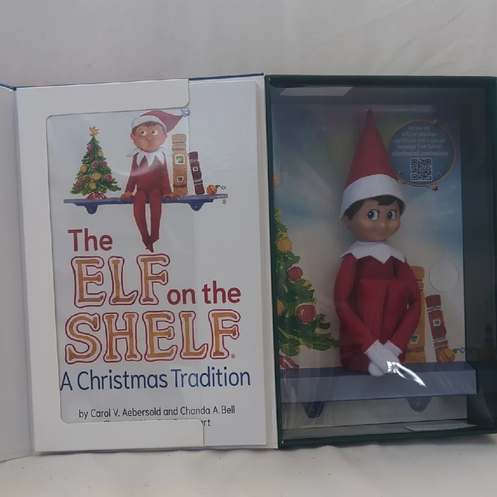 The Elf on the Shelf: A Christmas Tradition Illustrated Book & Scout Elf (Boy)
